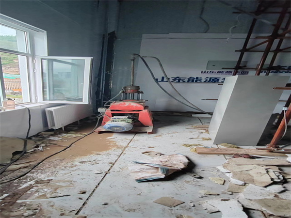 太白地基基础下沉墙体裂缝加固注浆顶升施工